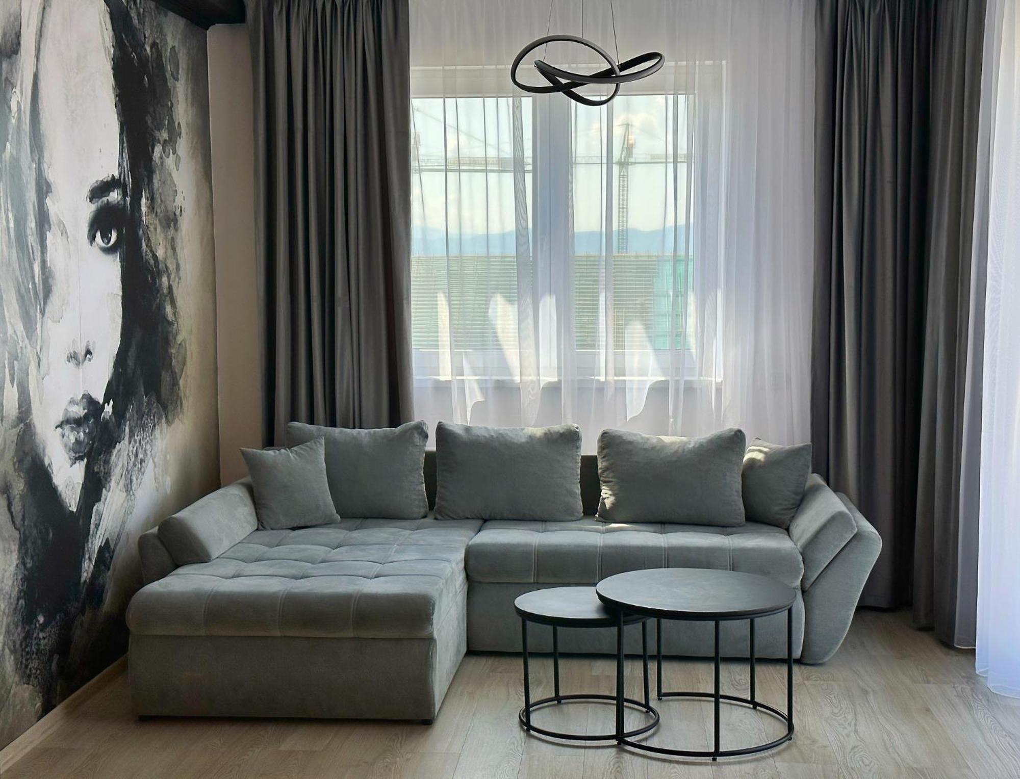 Koa - Urban Penthouse Apartment Brasov Exterior photo